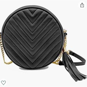 Elegant Black Quilted Shoulder Bag